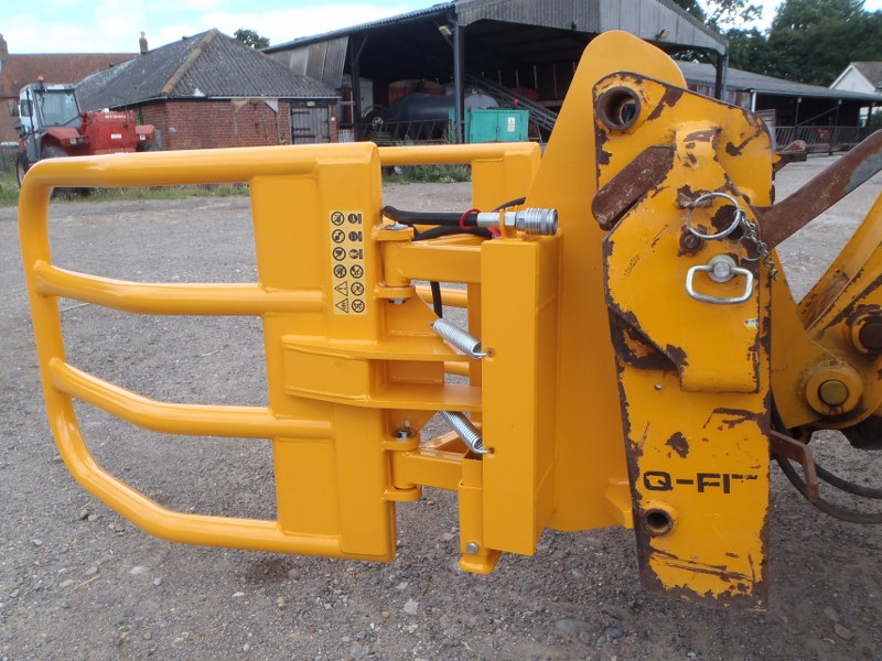 new jm round bale squeeze bale grab farmads new jm round bale squeeze bale grab farmads