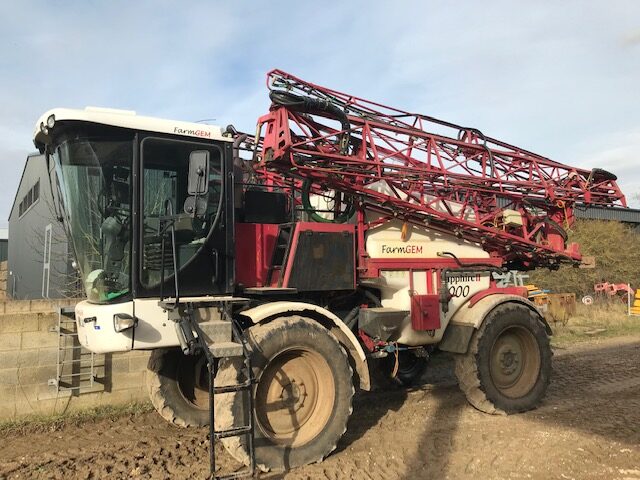T713615A – 2013 FarmGem Saphire Self Propelled Sprayer