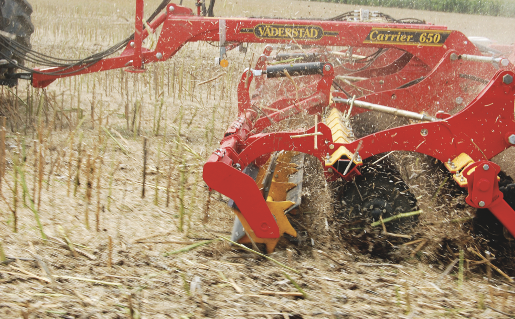 Crosscutter makes light work of stale seedbeds
