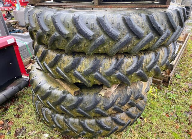 IA000003 – Used 11.2R44 Row Crop Wheels