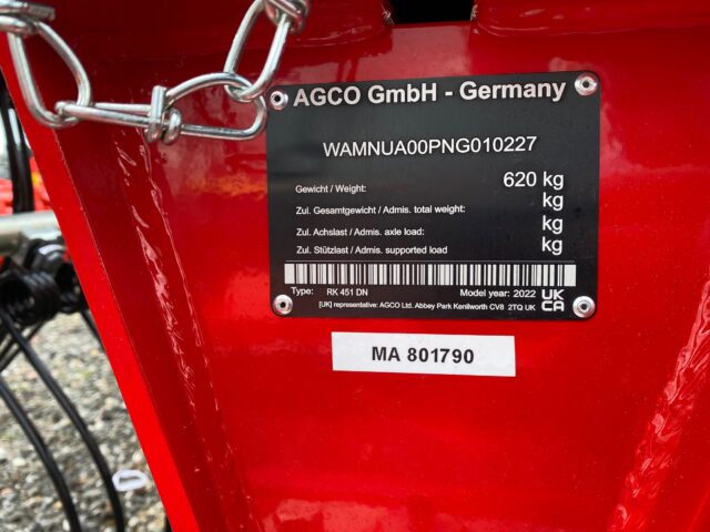 MA801790 – 2022 MF RK451DN Rake