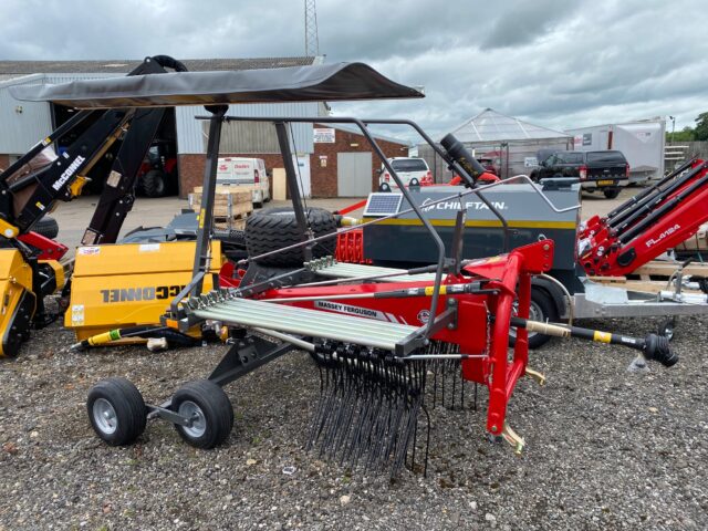 MA801790 – 2022 MF RK451DN Rake