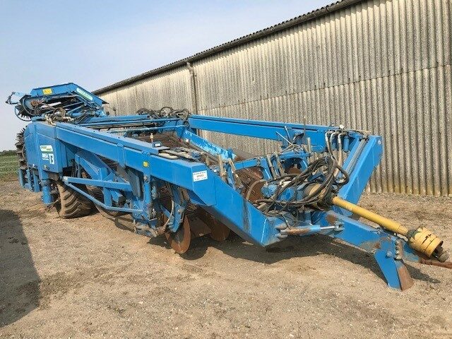 T714541A – Used Standen Pearson T3 Potato Harvester