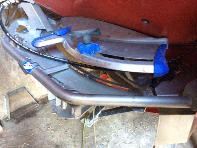 T5010723 2008 Kuhn Axis 30.1D Broadcaster