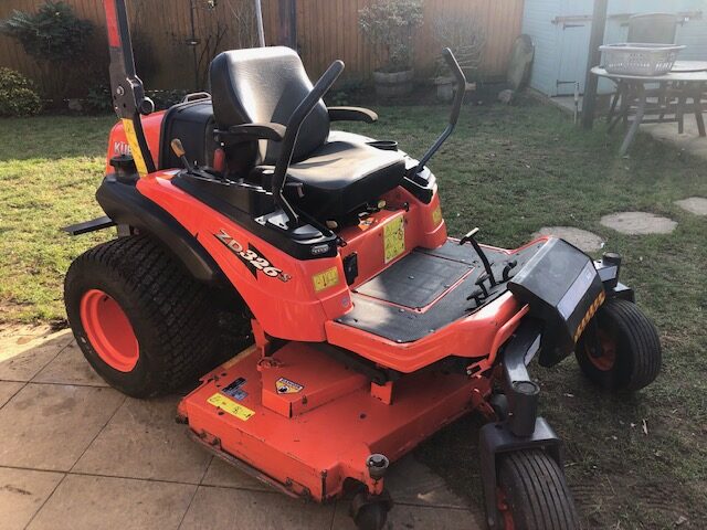 Kubota zd326 online