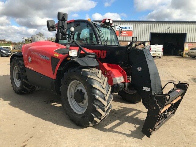 7M006453 2019 Manitou MLT840 4WD Telehandler
