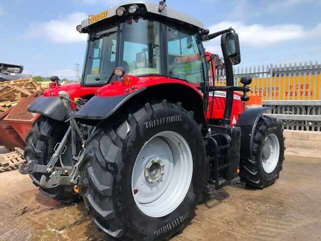 2M039598 2020 Massey Ferguson 7718S Exclusive Dyna 6 4WD Tractor