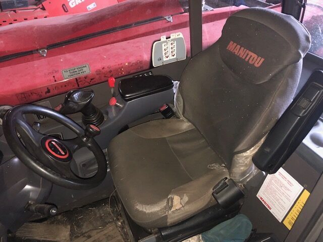 T2030828 – 2013 Manitou MLT840 Forklift