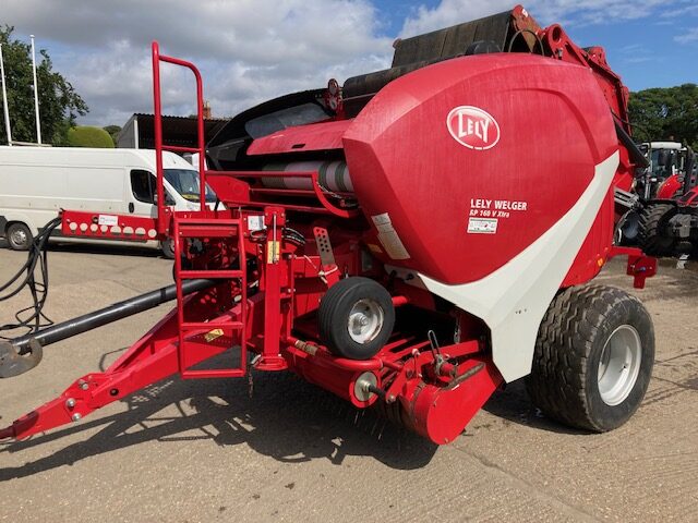 T511098A 2016 Welger V160 Round Baler