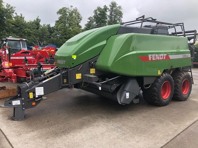 FE000104 Fendt 1290 XD Large Square Baler