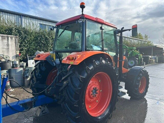 TC001390 2013 Kubota M130X 4WD Tractor