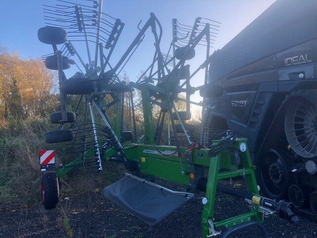 FE000160 New 2023 Fendt Former 671 Rake
