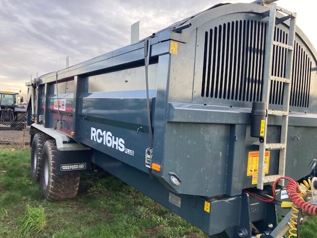 7M006474 2023 Richard Western RC16HS Trailer