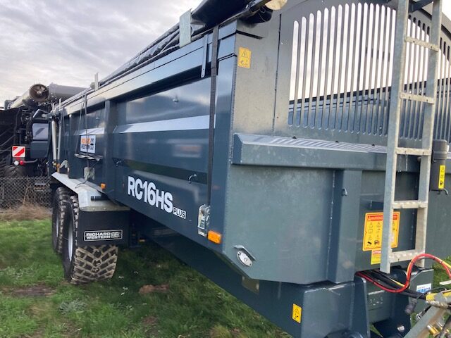 7M006477 2023 Richard Western RC16HS Trailer