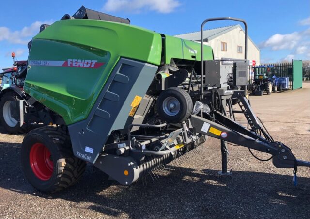 FE000290 NEW FENDT ROTANA 160 V XTRA ROUND BALER