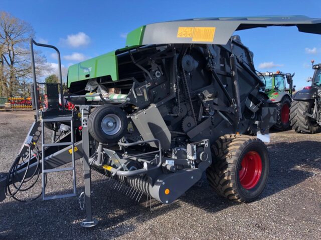 FE000290 NEW FENDT ROTANA 160 V XTRA ROUND BALER