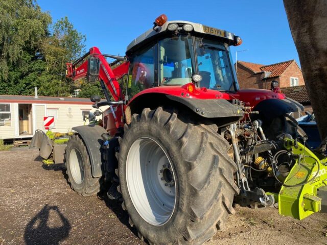 T2033606 2019 MASSEY FERGUSON 7720S EFD6 4WD TRACTOR & MF FL.4621 LOADER