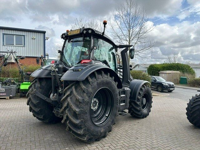 VA000119 VALTRA T235D 4WD TRACTOR