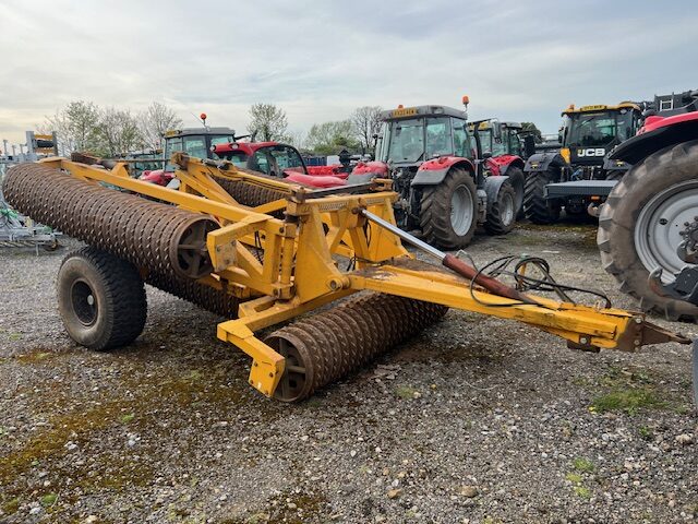 T2033683 2001 TWOSE 12.3 ROLLS