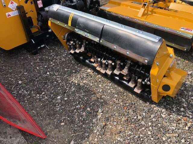 2M040119 NEW MCCONNEL PA6567T HEDGECUTTER