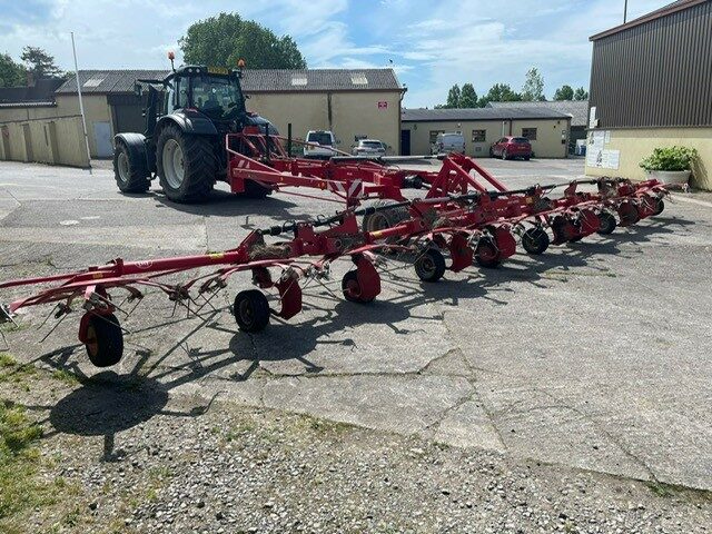 TE001562 LELY 1250 PROFI TEDDER