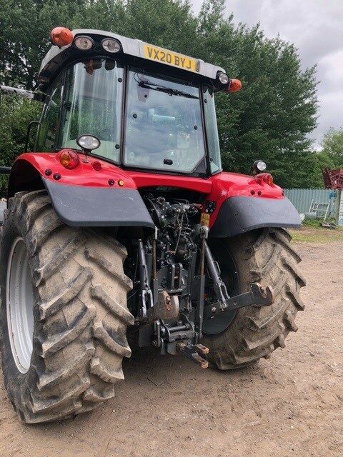 TH000776 2020 MASSEY FERGUSON 6716S EFD6 4WD TRACTOR