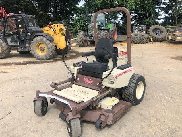 T8011257 GRASSHOPPER 321D-52 RIDE ON MOWER