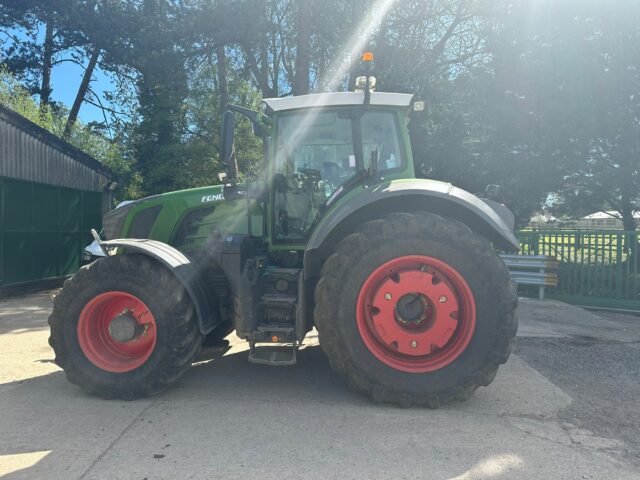 CM000198 2021 FENDT 828 V PROFI+ TRACTOR