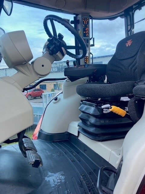 T7016718 2019 Massey Ferguson 7718ESD6 4WD Tractor