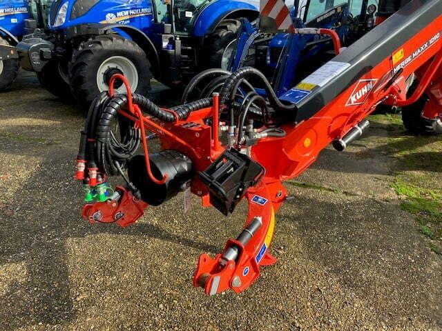 2024 Kuhn Merge Maxx 1090