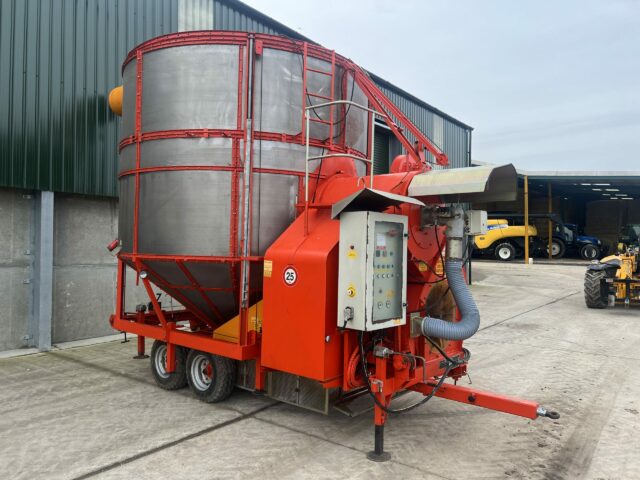 MASTER 270M 27 TON MOBILE GRAIN DRYER
