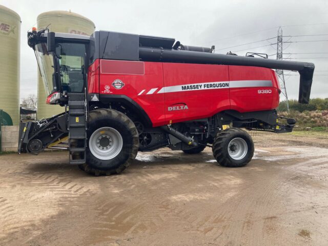 2M040866 MF9380 HYBRID DELTA COMBINE