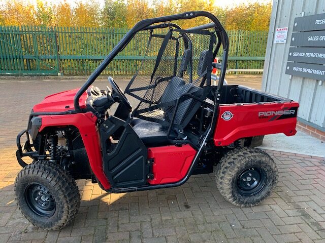 BM000461 New 2023 Honda Pioneer 520 UTV