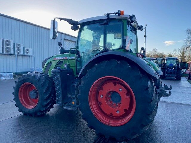 TA003797 FENDT 724 VARIO PROFI+ TRACTOR