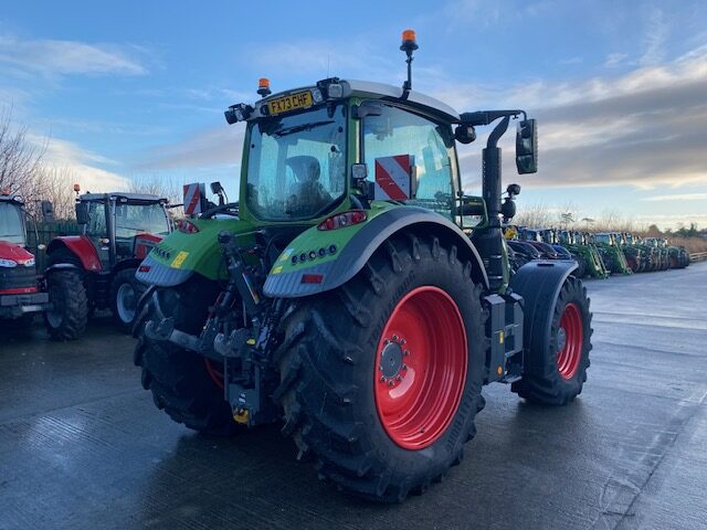 FE861095 FENDT 724 VARIO GEN6 TRACTOR