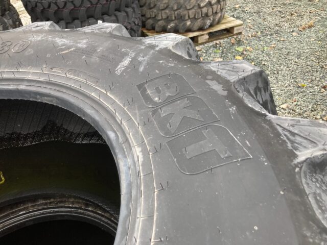 BKT AGRIMAX 600-70 R30
