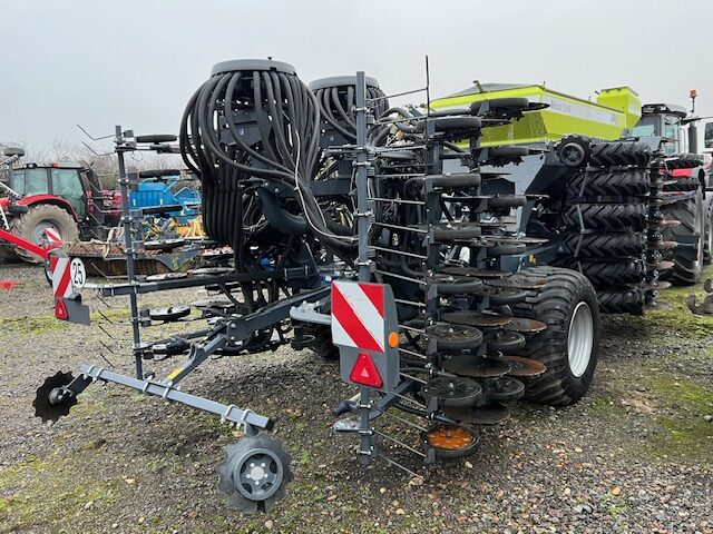 2M040891 NEW Sky 4.00m Maxidrill