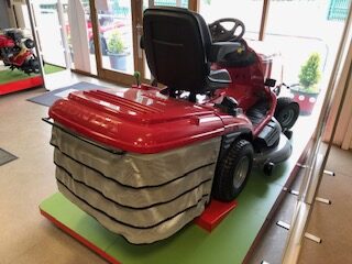 DM000198 HONDA HF2625 LAWNTRACTOR