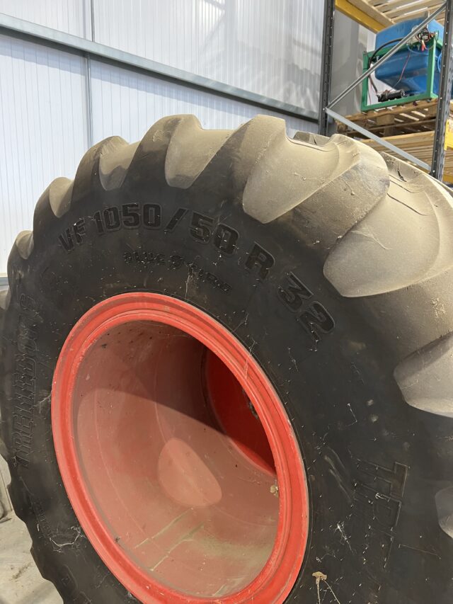 Trelleborg VF1050/50 R32