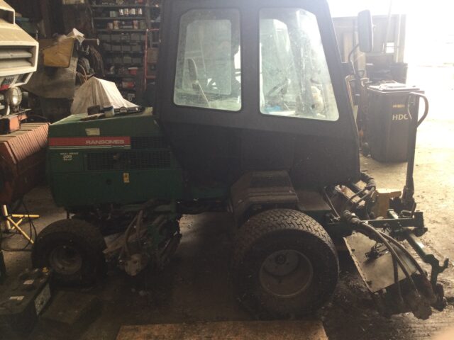 Ransome 5 gang ride on mowers