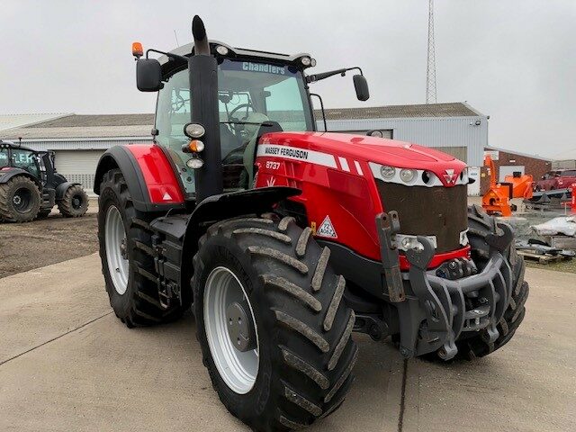 T7015840 2016 Massey Ferguson 8737 Dyna VT 4WD Tractor