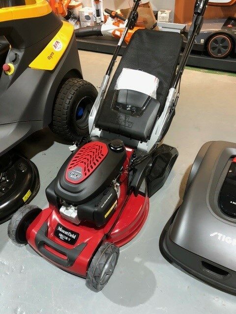 GM035496 NEW MOUNTFIELD SP555RV MOWER.