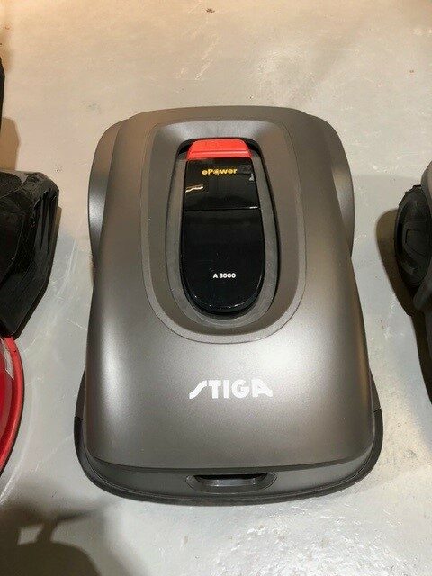 GM036586 STIGA A3000 ROBOTIC LAWNMOWER.