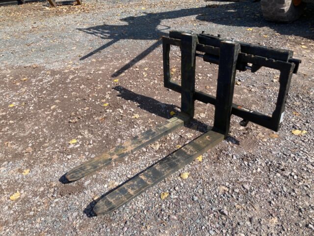 JCB HYD ADJUST FORKLIFT TINES