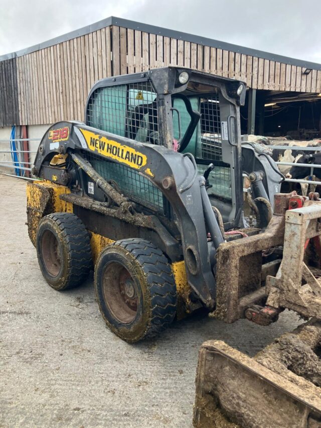 New Holland L218 *Awaiting Prep*