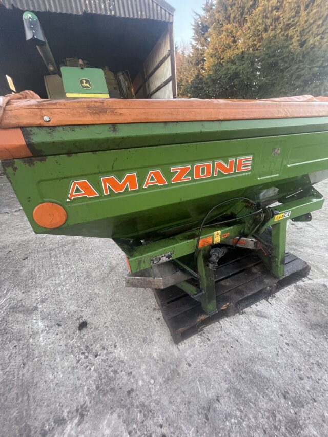 amazone fertiliser spreader