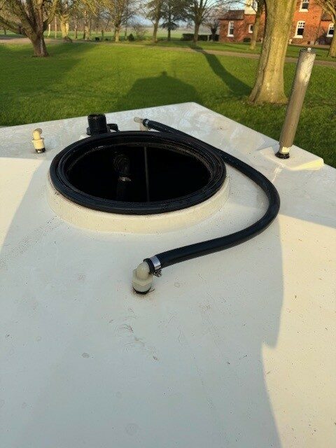 Bateman RB16 2500L Tank