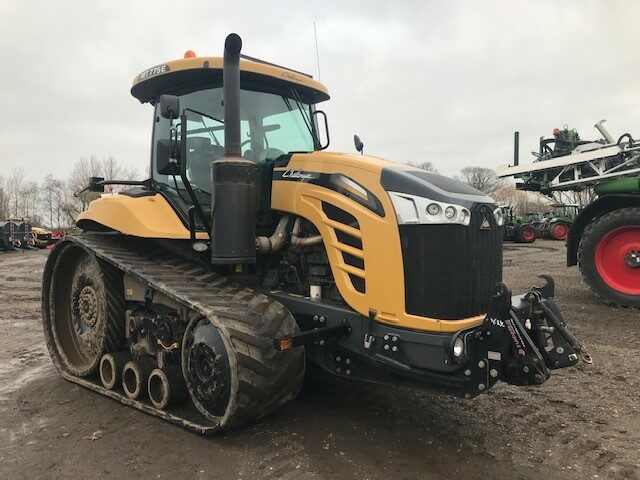 T718660A CHALLENGER MT775E TRACTOR