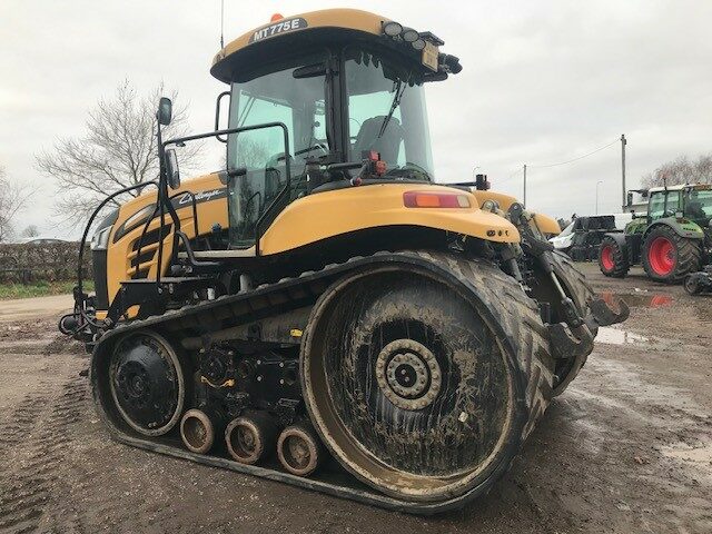 T718660A CHALLENGER MT775E TRACTOR