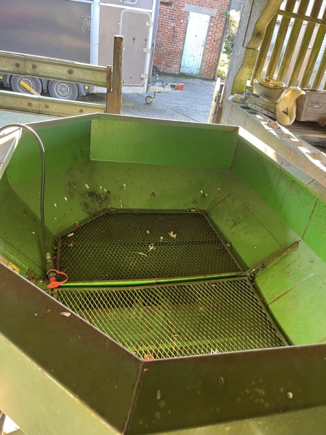 Fertilizer Spreader